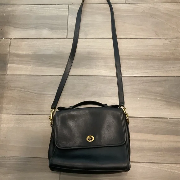 SOLD! SOLD! 9870 Court black leather crossbody shoulder dress purse tote bag - Picture 2 of 8